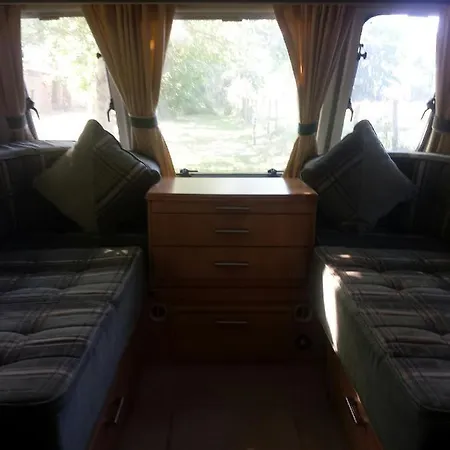 캠프장 Belle Vue *